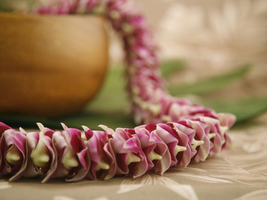 Tuberose Lei With Our Aloha